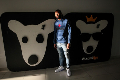 Вальтер Ходж, защитник БК «Зенит» посетил штаб—квартиру социальной сети «ВКонтакте»