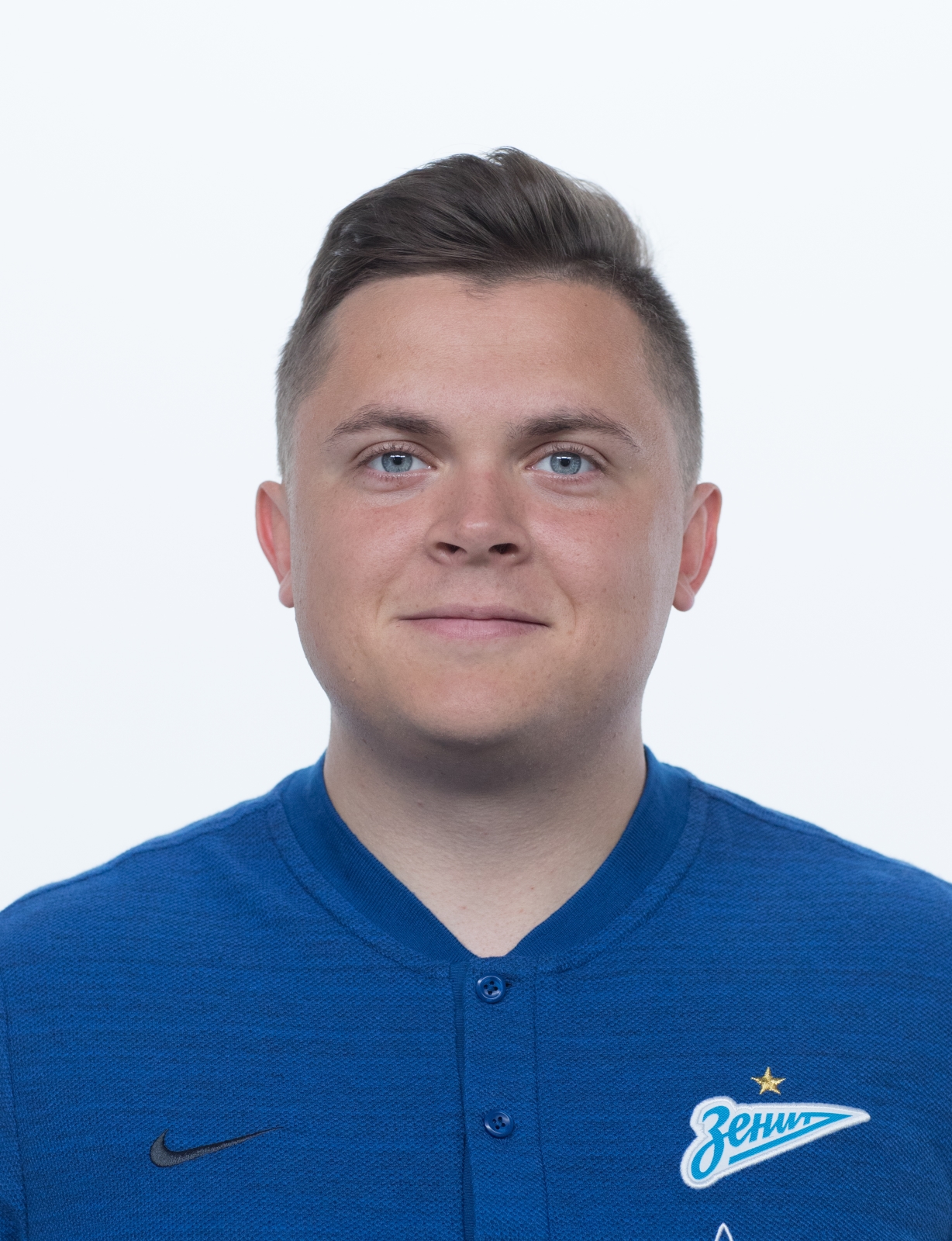 Фотосессия футболистов и тренеров основного состава ФК «Зенит» сезона 2018/19