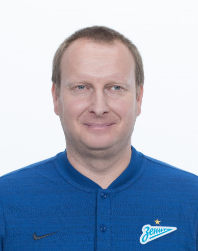 Фотосессия футболистов и тренеров основного состава ФК «Зенит» сезона 2018/19