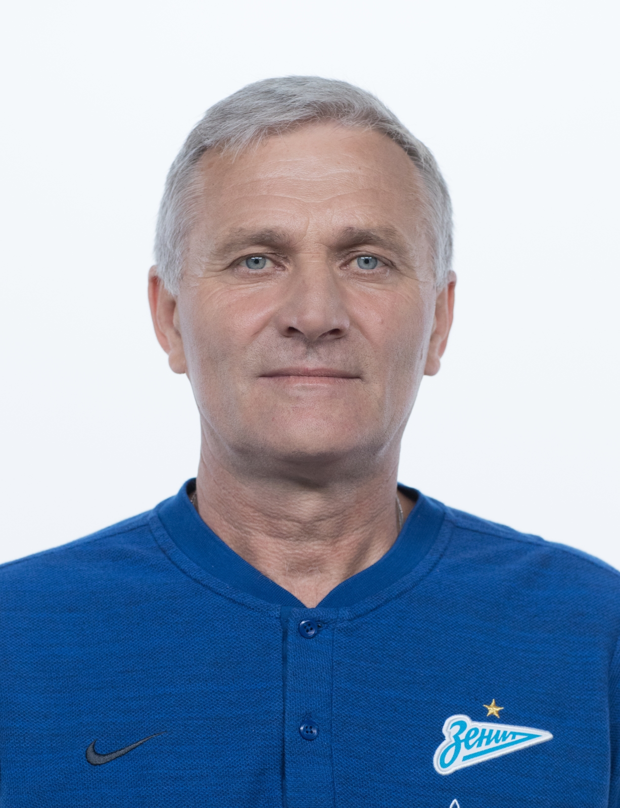 Фотосессия футболистов и тренеров основного состава ФК «Зенит» сезона 2018/19