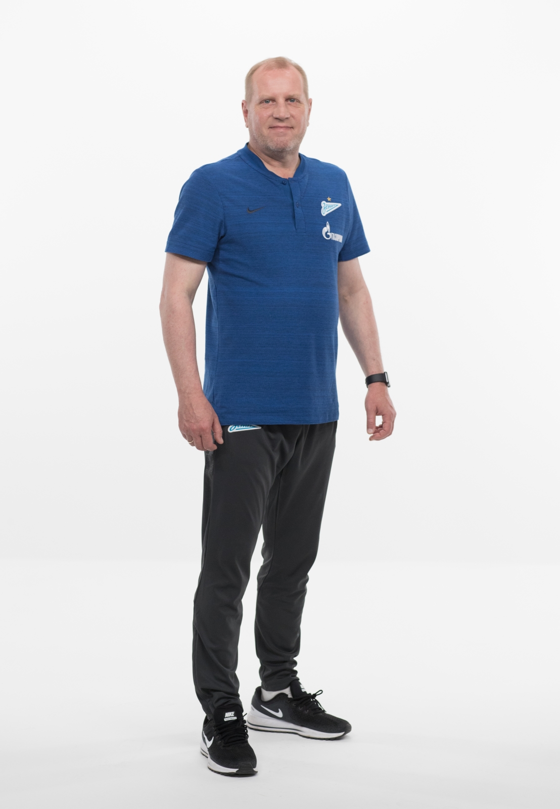 Фотосессия футболистов и тренеров основного состава ФК «Зенит» сезона 2018/19