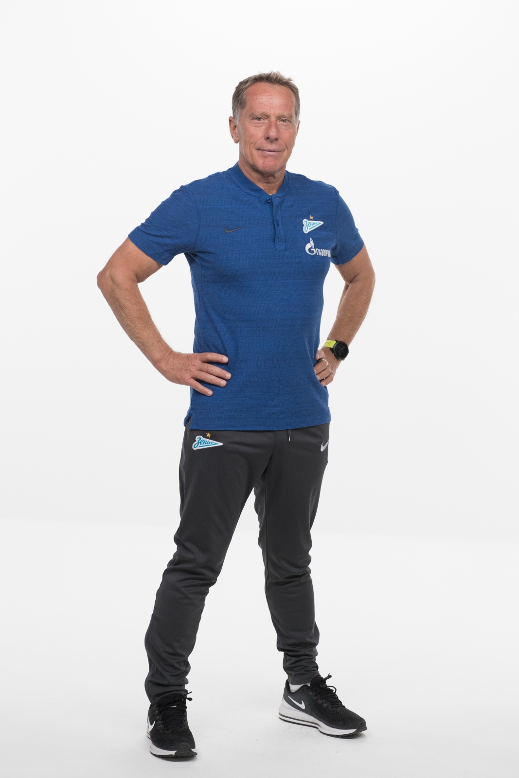 Фотосессия футболистов и тренеров основного состава ФК «Зенит» сезона 2018/19