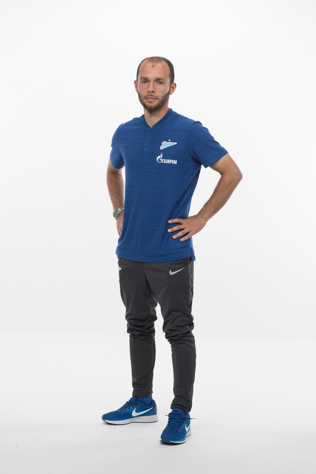 Фотосессия футболистов и тренеров основного состава ФК «Зенит» сезона 2018/19