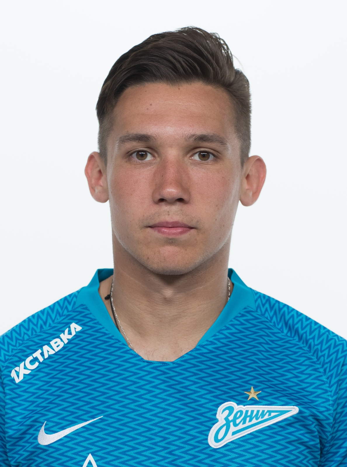 Фотосессия футболистов и тренеров основного состава ФК «Зенит» сезона 2018/19