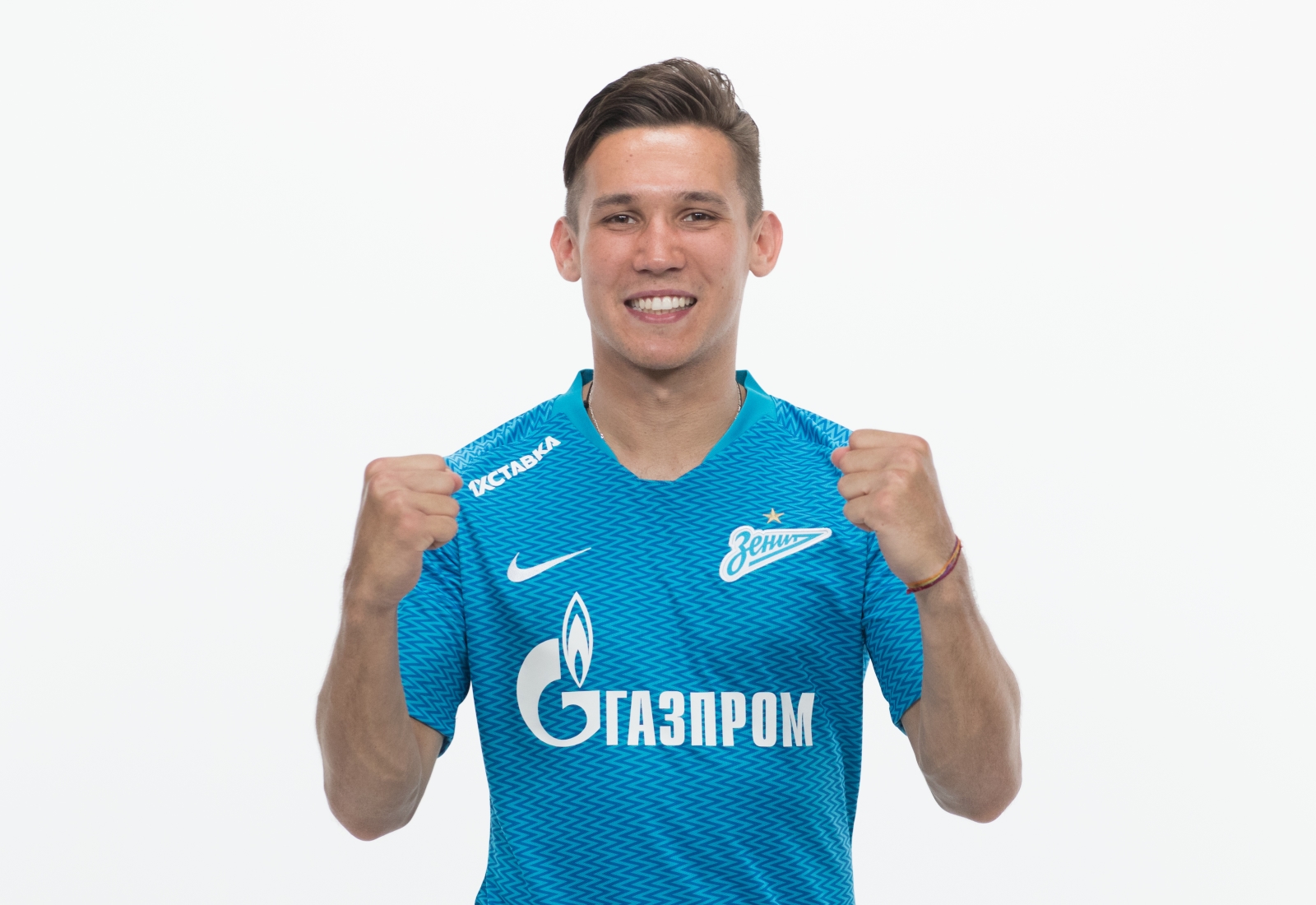 Фотосессия футболистов и тренеров основного состава ФК «Зенит» сезона 2018/19