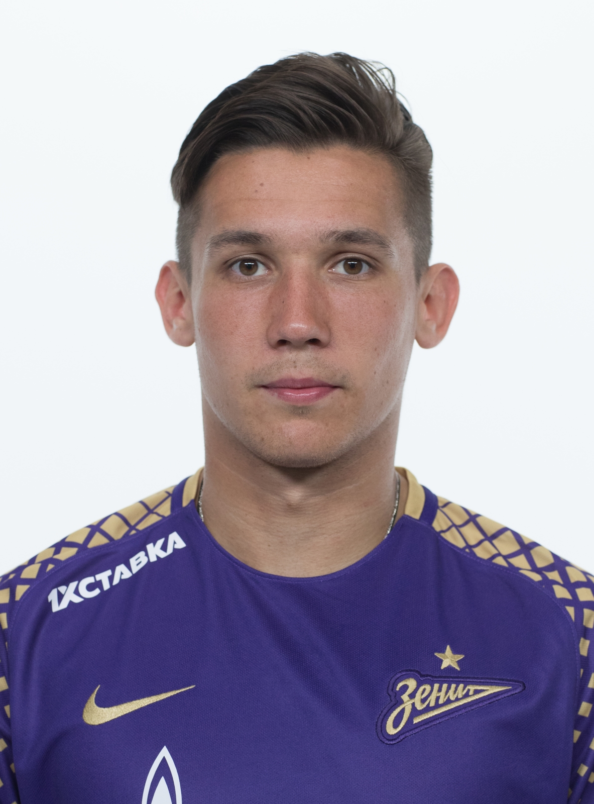 Фотосессия футболистов и тренеров основного состава ФК «Зенит» сезона 2018/19