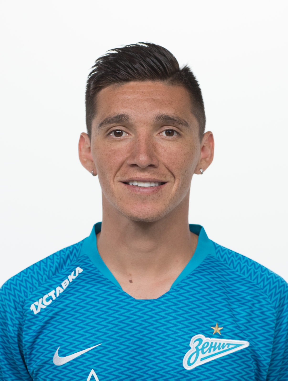 Фотосессия футболистов и тренеров основного состава ФК «Зенит» сезона 2018/19