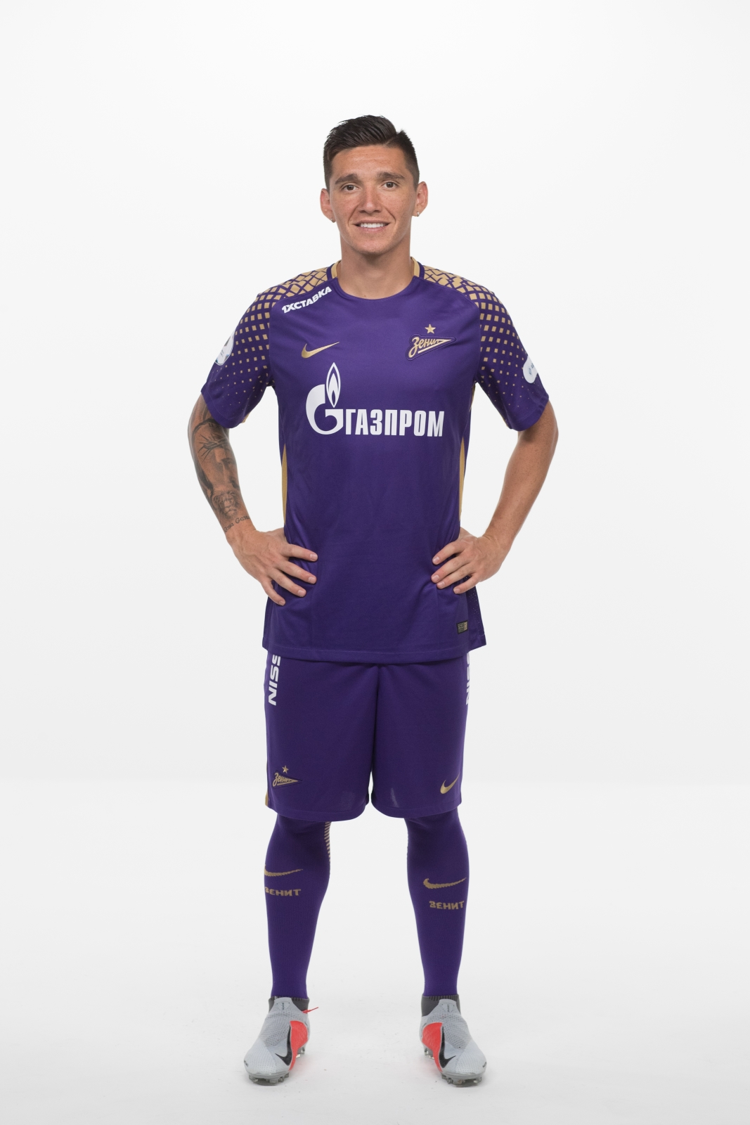 Фотосессия футболистов и тренеров основного состава ФК «Зенит» сезона 2018/19