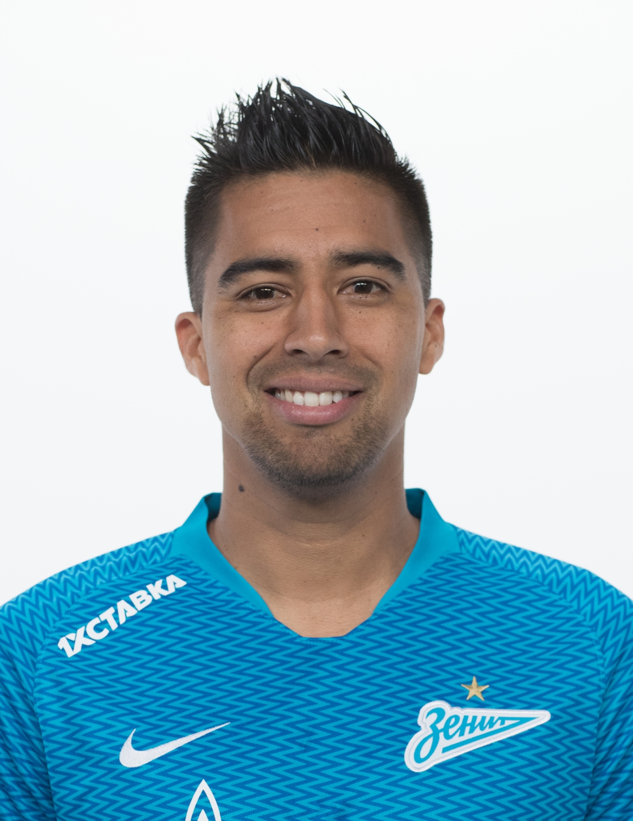 Фотосессия футболистов и тренеров основного состава ФК «Зенит» сезона 2018/19