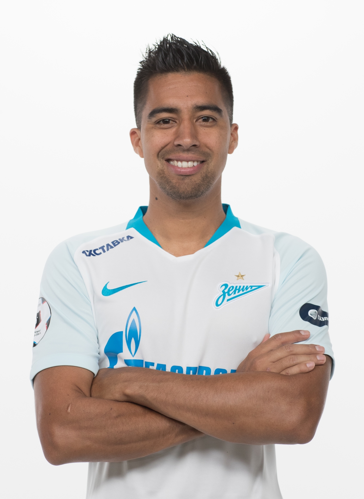 Фотосессия футболистов и тренеров основного состава ФК «Зенит» сезона 2018/19