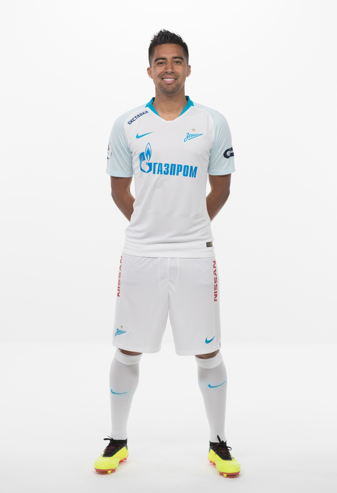 Фотосессия футболистов и тренеров основного состава ФК «Зенит» сезона 2018/19