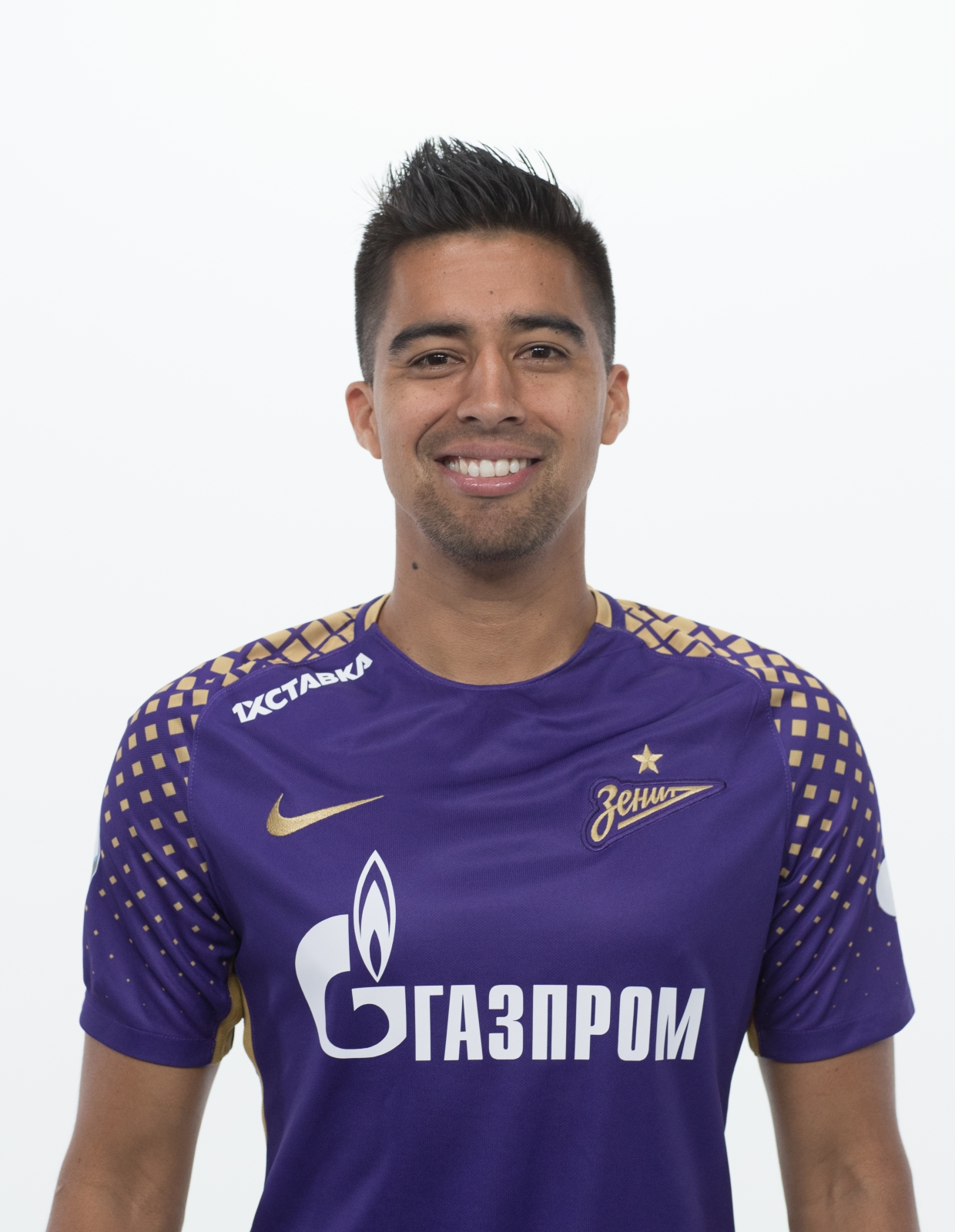 Фотосессия футболистов и тренеров основного состава ФК «Зенит» сезона 2018/19