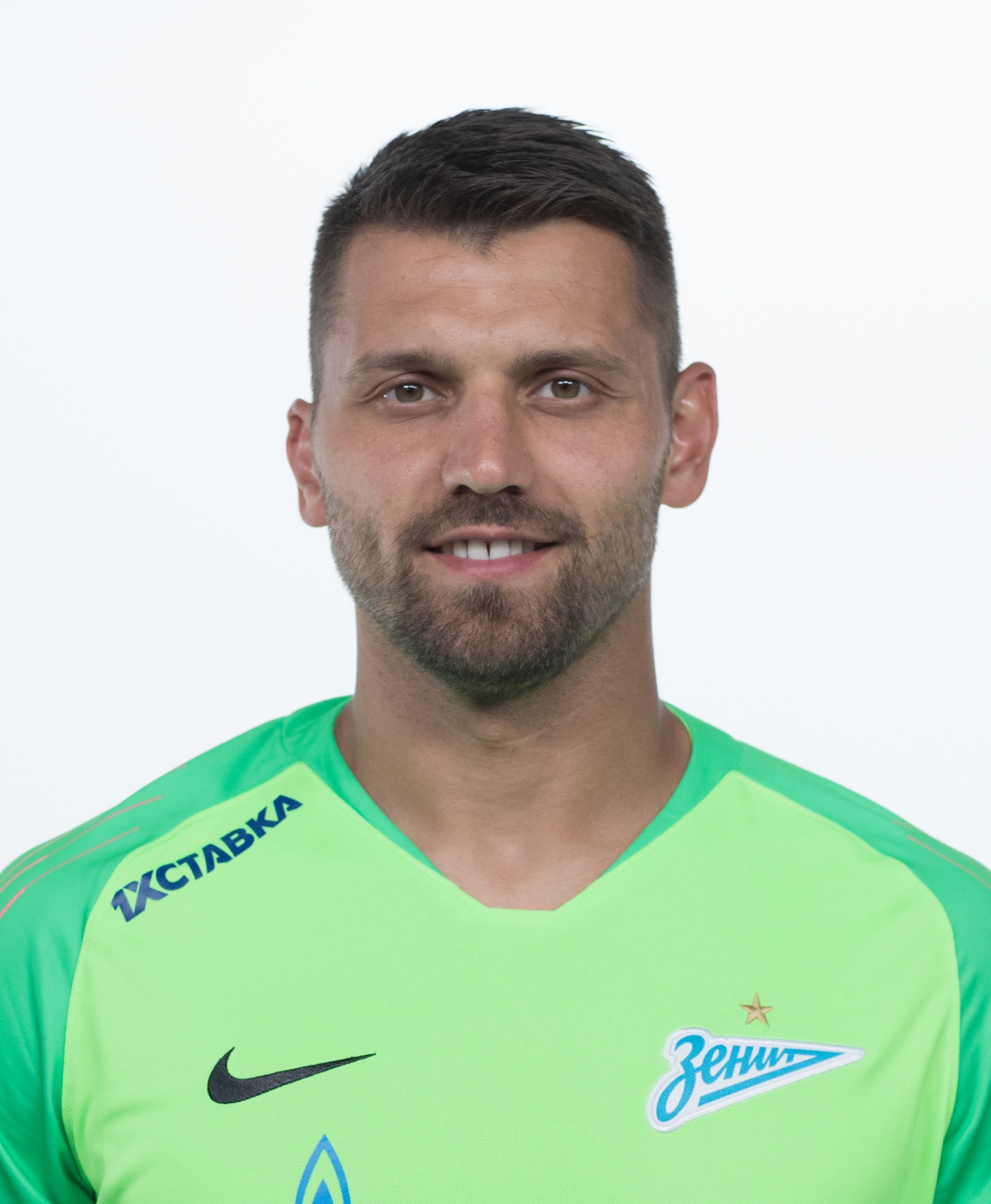 Фотосессия футболистов и тренеров основного состава ФК «Зенит» сезона 2018/19