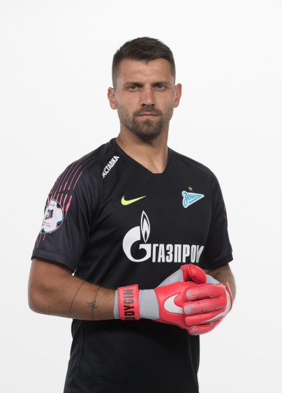 Фотосессия футболистов и тренеров основного состава ФК «Зенит» сезона 2018/19