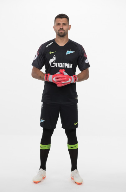 Фотосессия футболистов и тренеров основного состава ФК «Зенит» сезона 2018/19