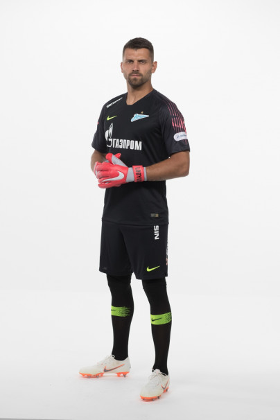 Фотосессия футболистов и тренеров основного состава ФК «Зенит» сезона 2018/19