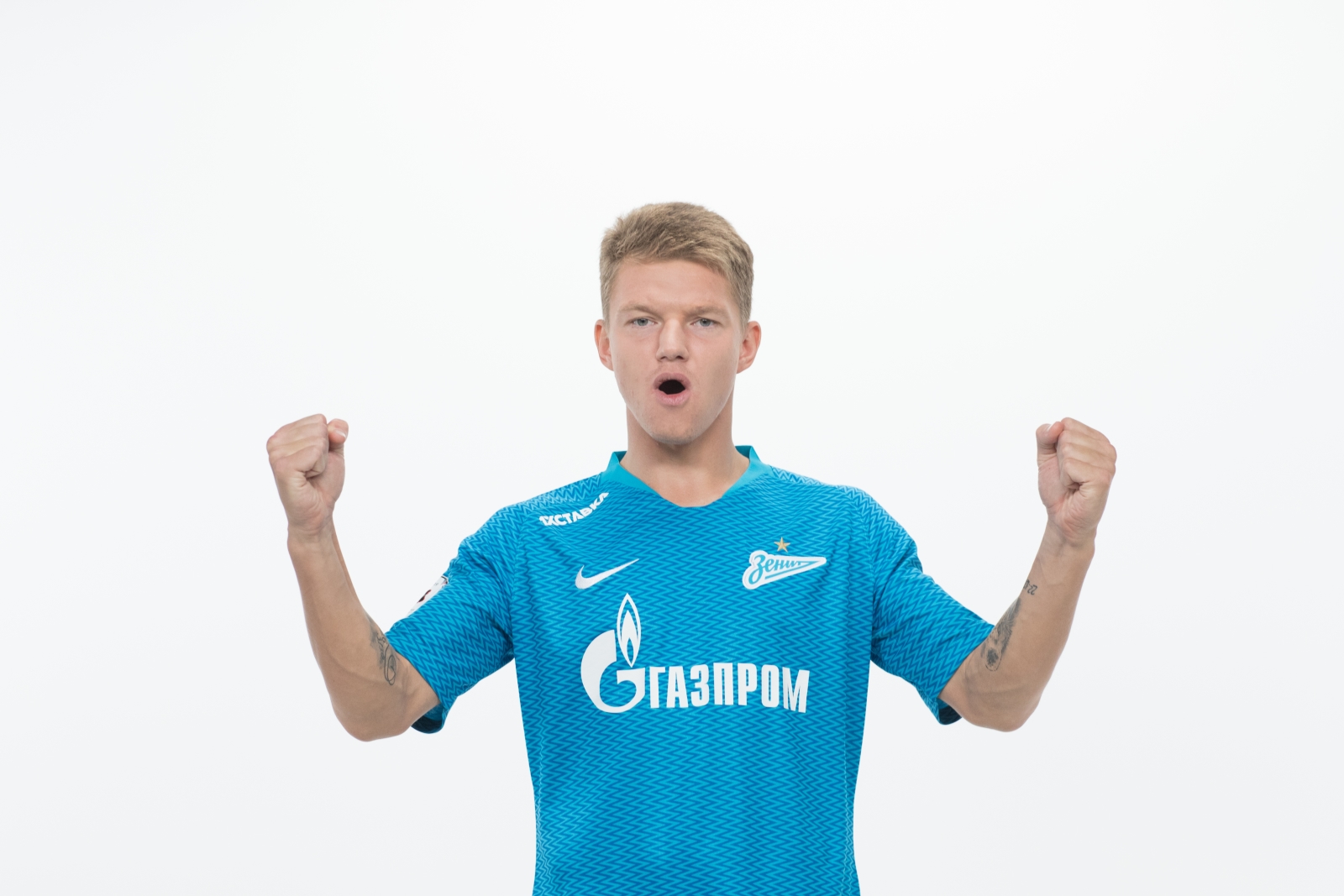 Фотосессия футболистов и тренеров основного состава ФК «Зенит» сезона 2018/19