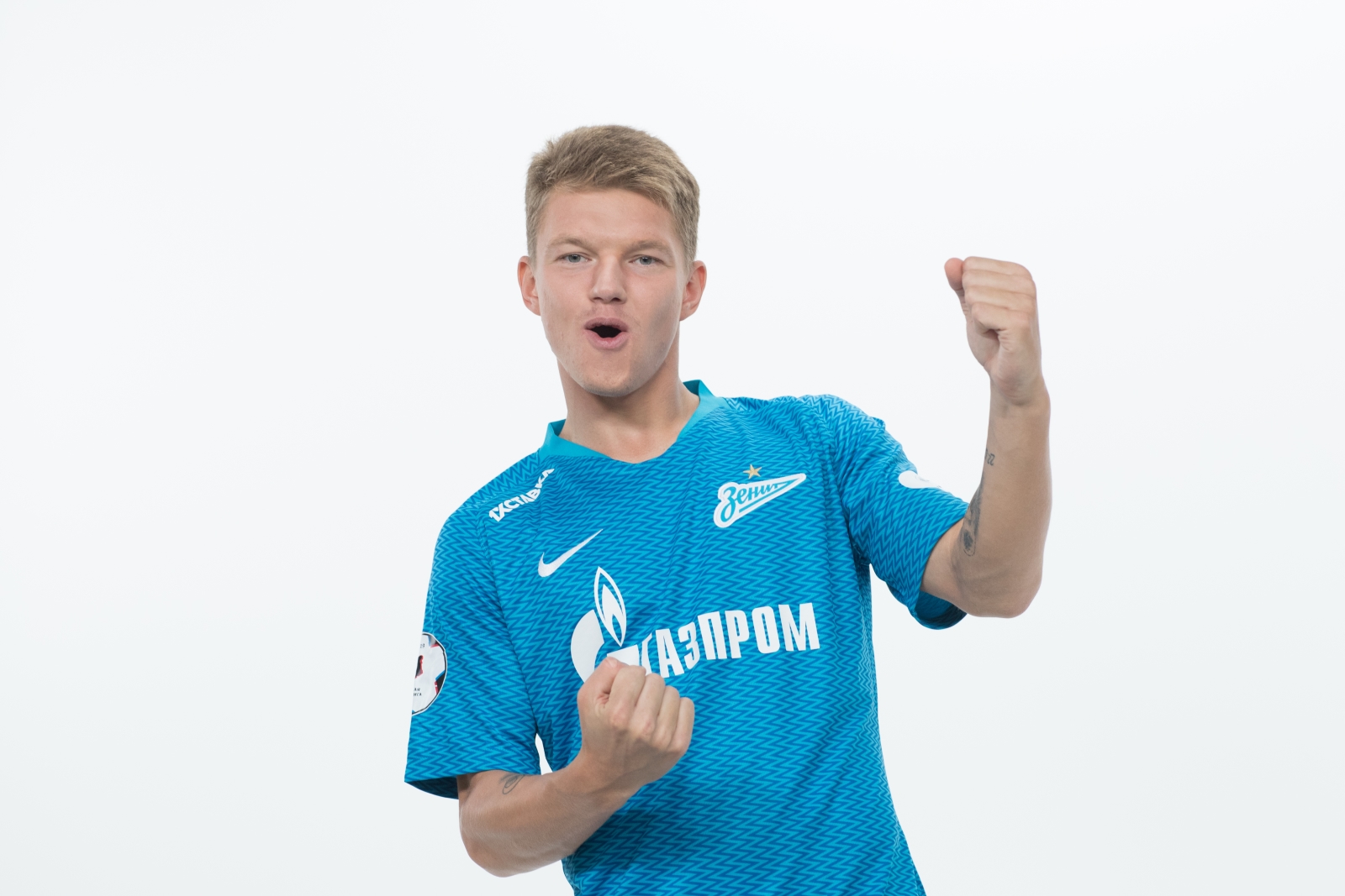 Фотосессия футболистов и тренеров основного состава ФК «Зенит» сезона 2018/19