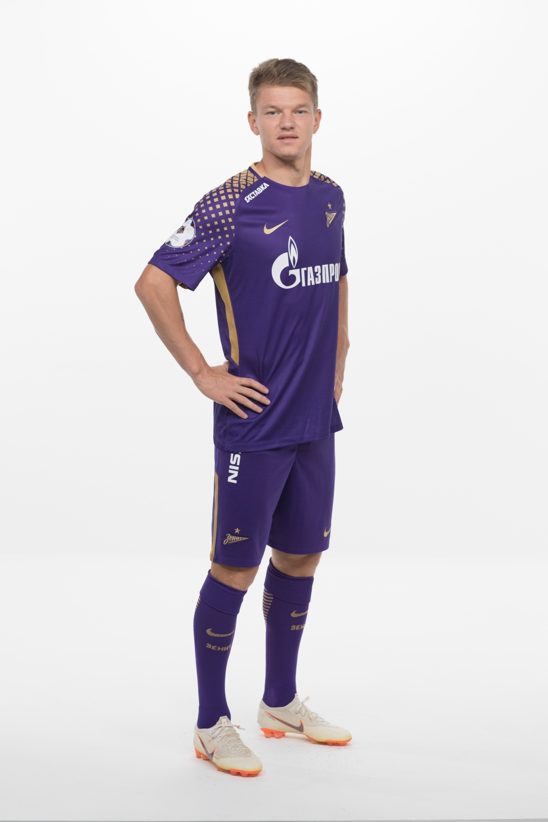 Фотосессия футболистов и тренеров основного состава ФК «Зенит» сезона 2018/19