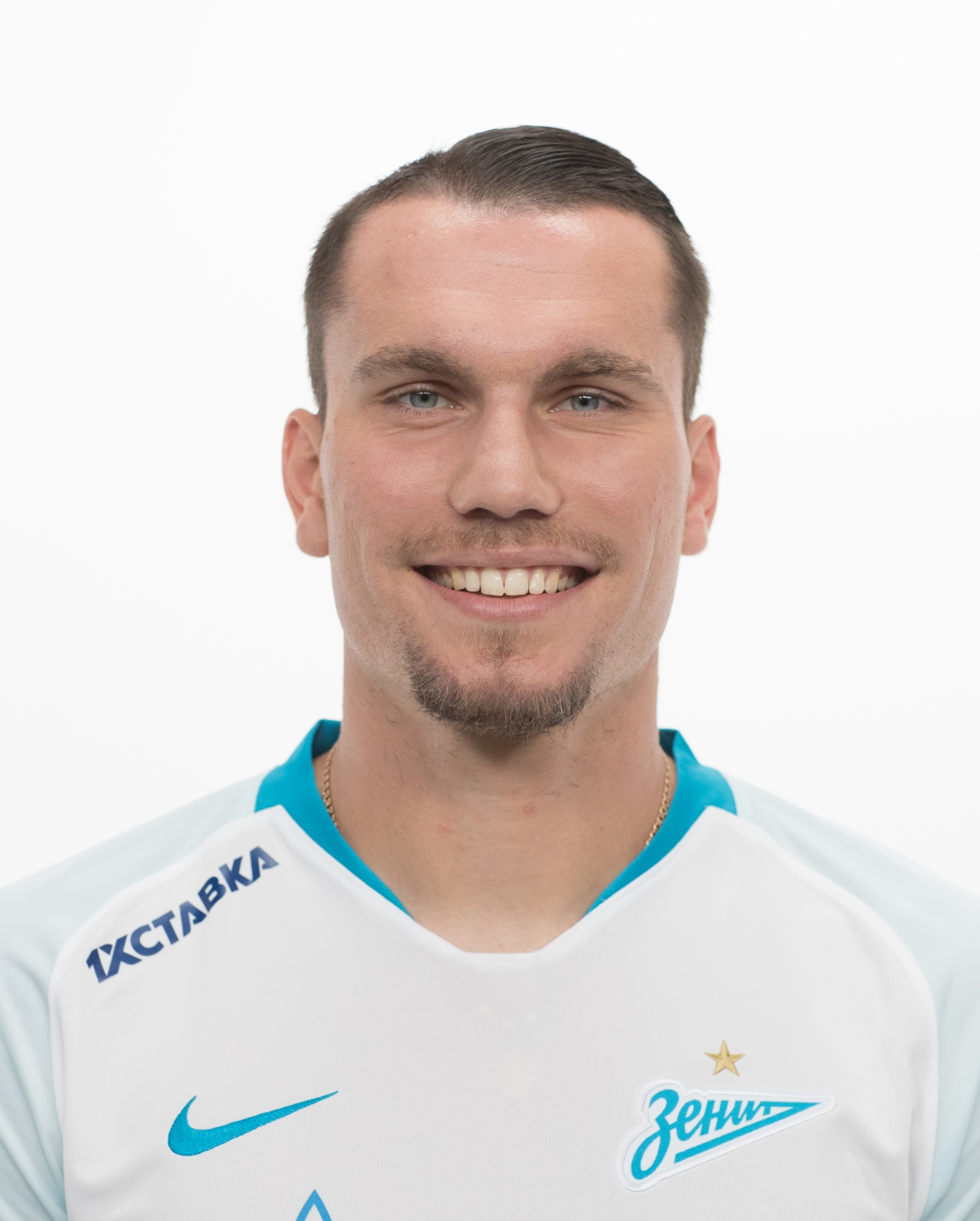 Фотосессия футболистов и тренеров основного состава ФК «Зенит» сезона 2018/19