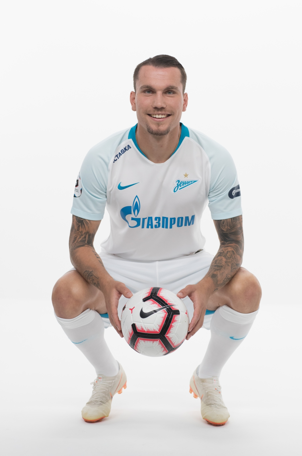 Фотосессия футболистов и тренеров основного состава ФК «Зенит» сезона 2018/19