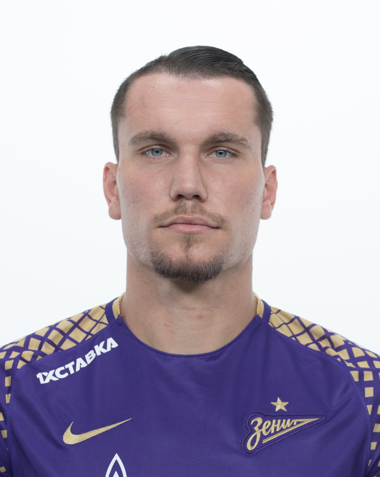 Фотосессия футболистов и тренеров основного состава ФК «Зенит» сезона 2018/19