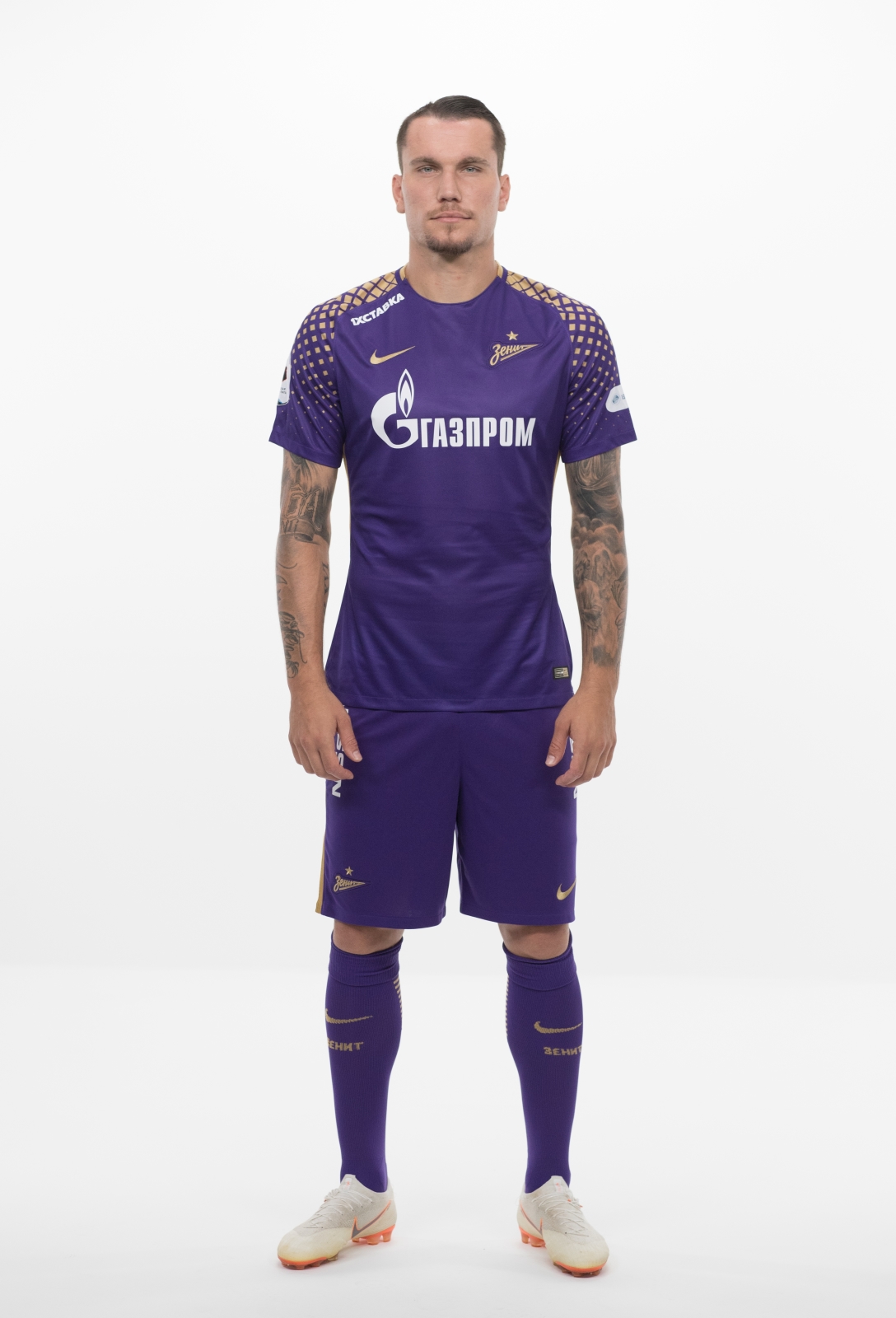 Фотосессия футболистов и тренеров основного состава ФК «Зенит» сезона 2018/19