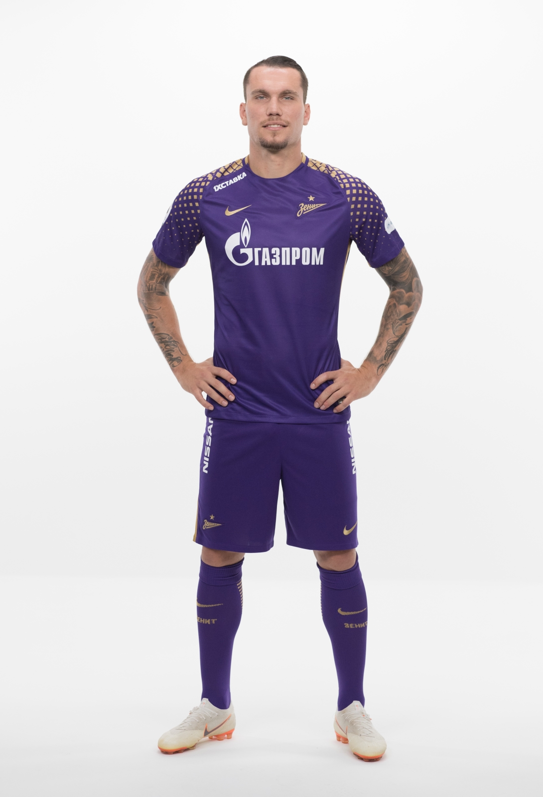 Фотосессия футболистов и тренеров основного состава ФК «Зенит» сезона 2018/19