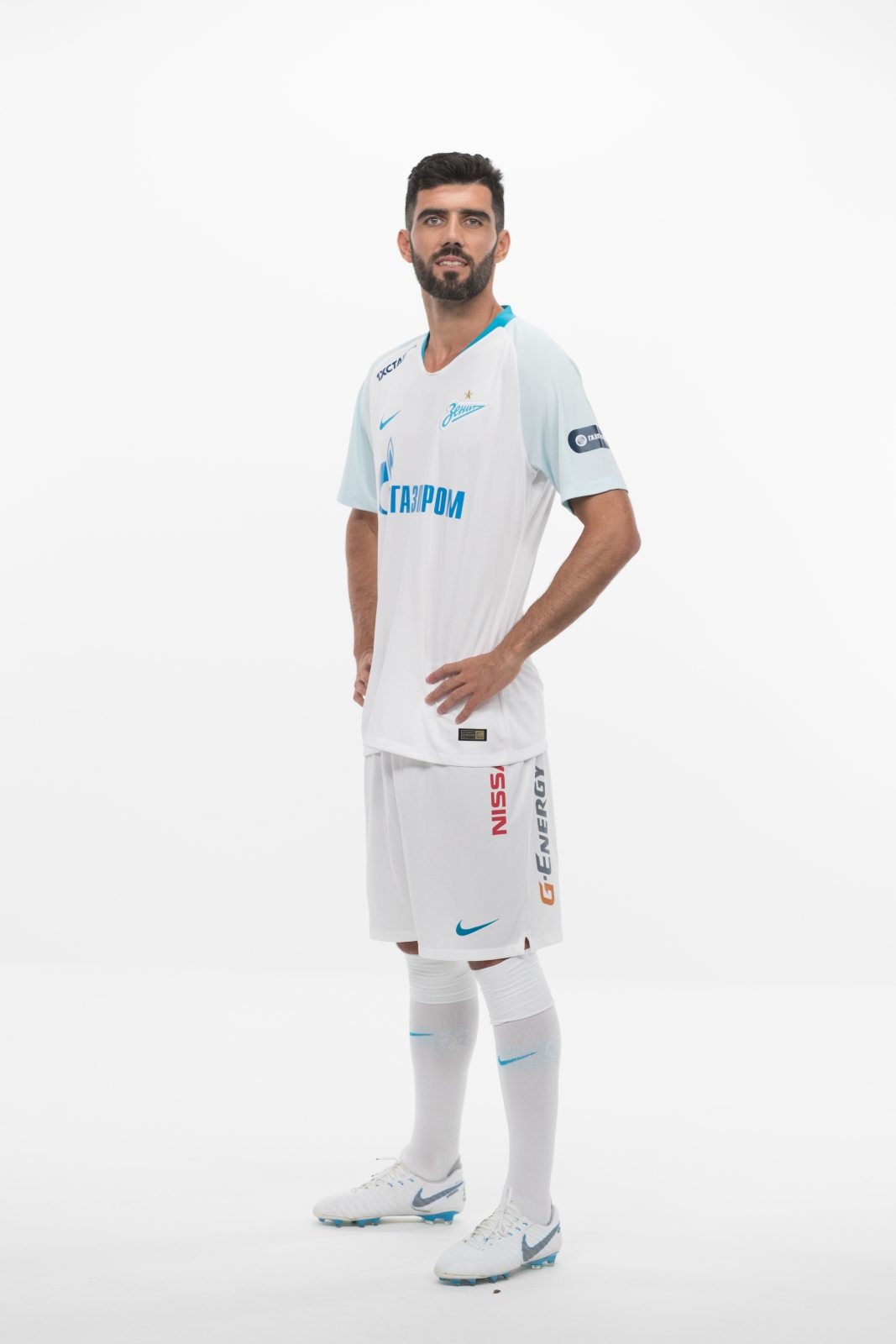 Фотосессия футболистов и тренеров основного состава ФК «Зенит» сезона 2018/19