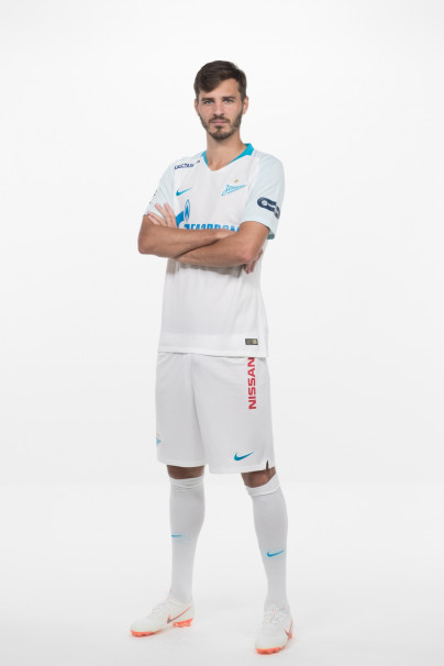 Фотосессия футболистов и тренеров основного состава ФК «Зенит» сезона 2018/19