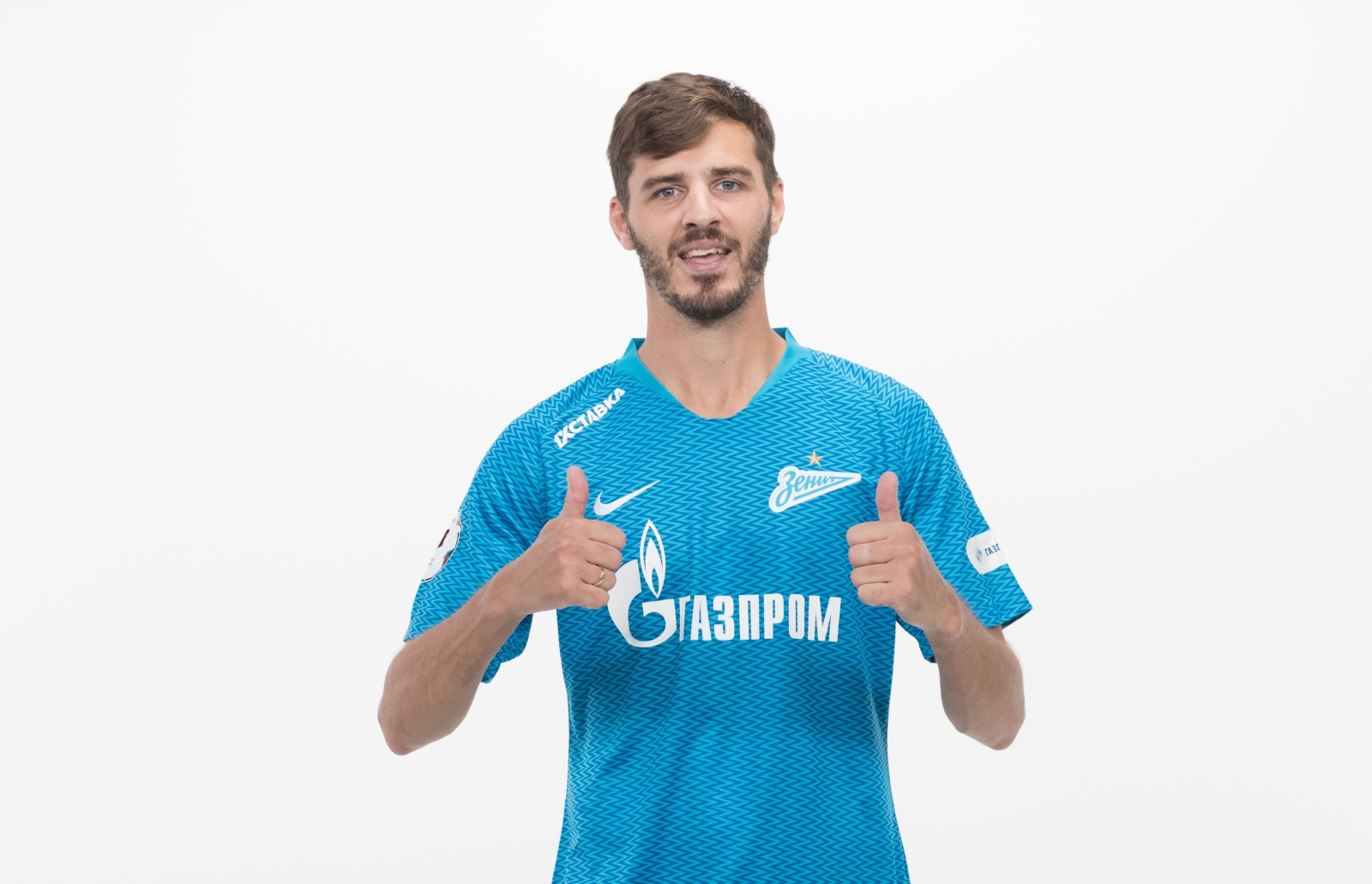 Фотосессия футболистов и тренеров основного состава ФК «Зенит» сезона 2018/19