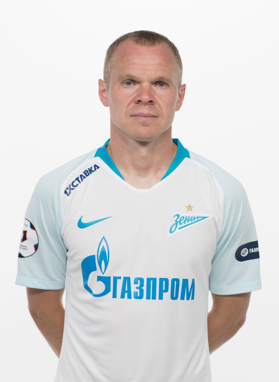 Фотосессия футболистов и тренеров основного состава ФК «Зенит» сезона 2018/19