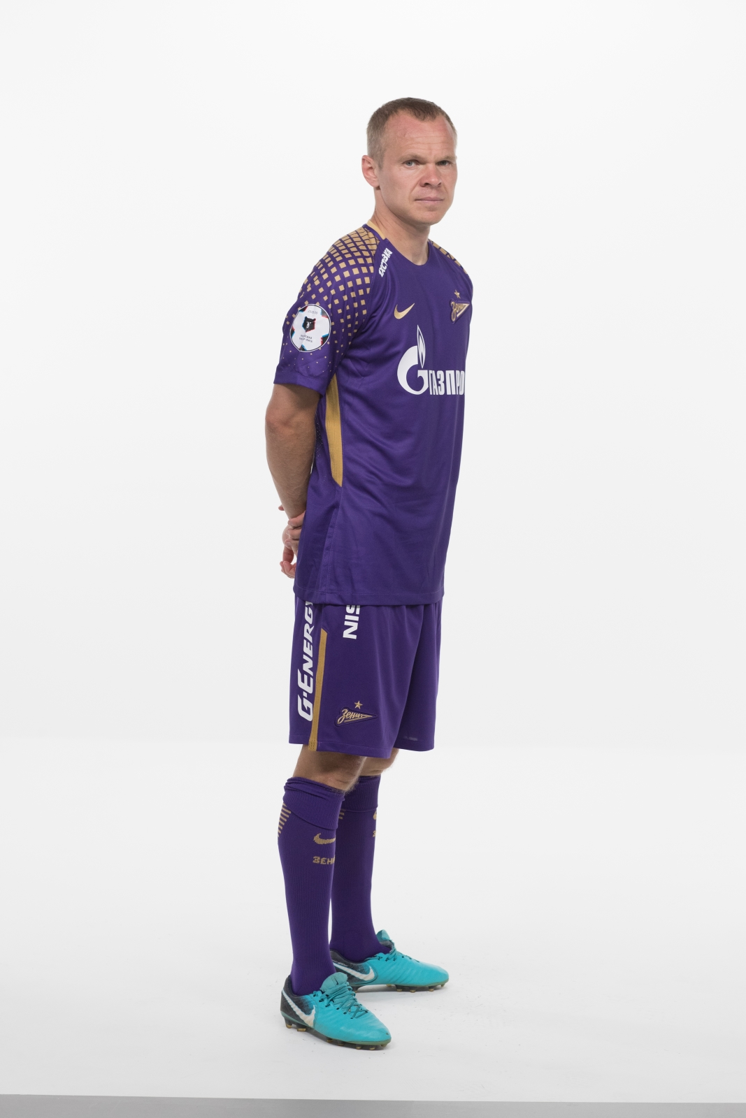 Фотосессия футболистов и тренеров основного состава ФК «Зенит» сезона 2018/19