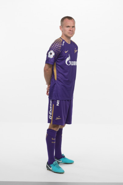 Фотосессия футболистов и тренеров основного состава ФК «Зенит» сезона 2018/19