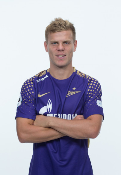 Фотосессия футболистов и тренеров основного состава ФК «Зенит» сезона 2018/19