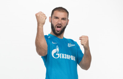 Фотосессия футболистов и тренеров основного состава ФК «Зенит» сезона 2018/19