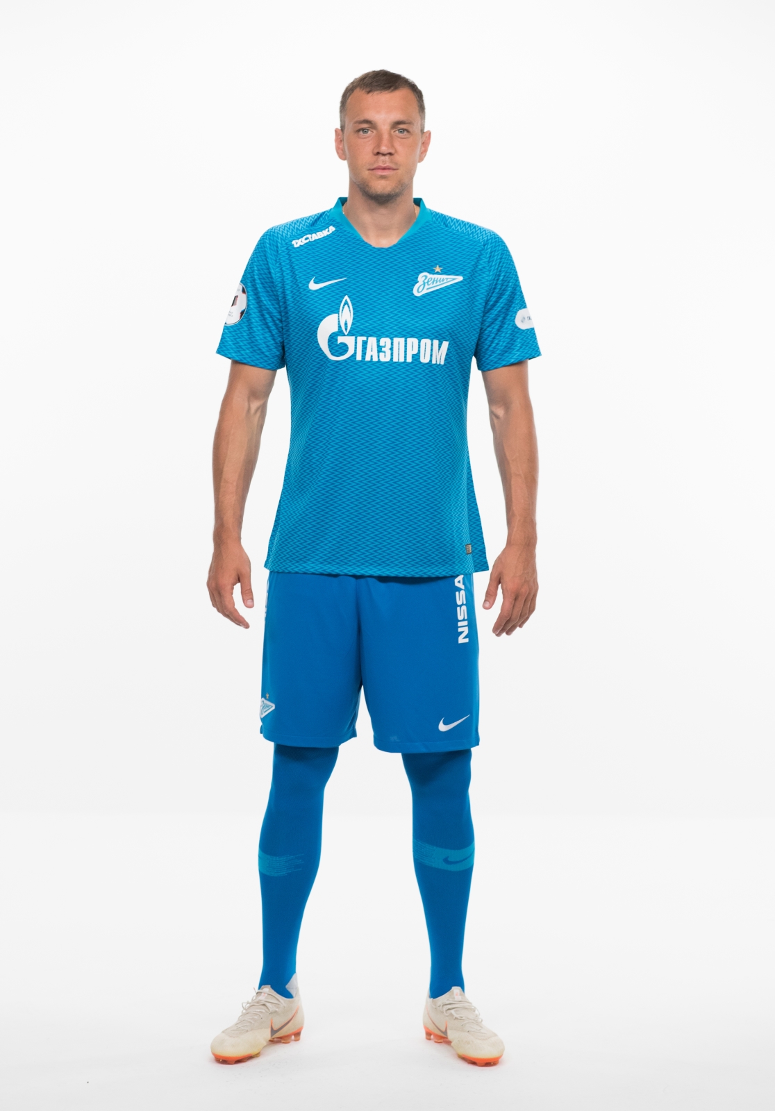 Фотосессия футболистов и тренеров основного состава ФК «Зенит» сезона 2018/19