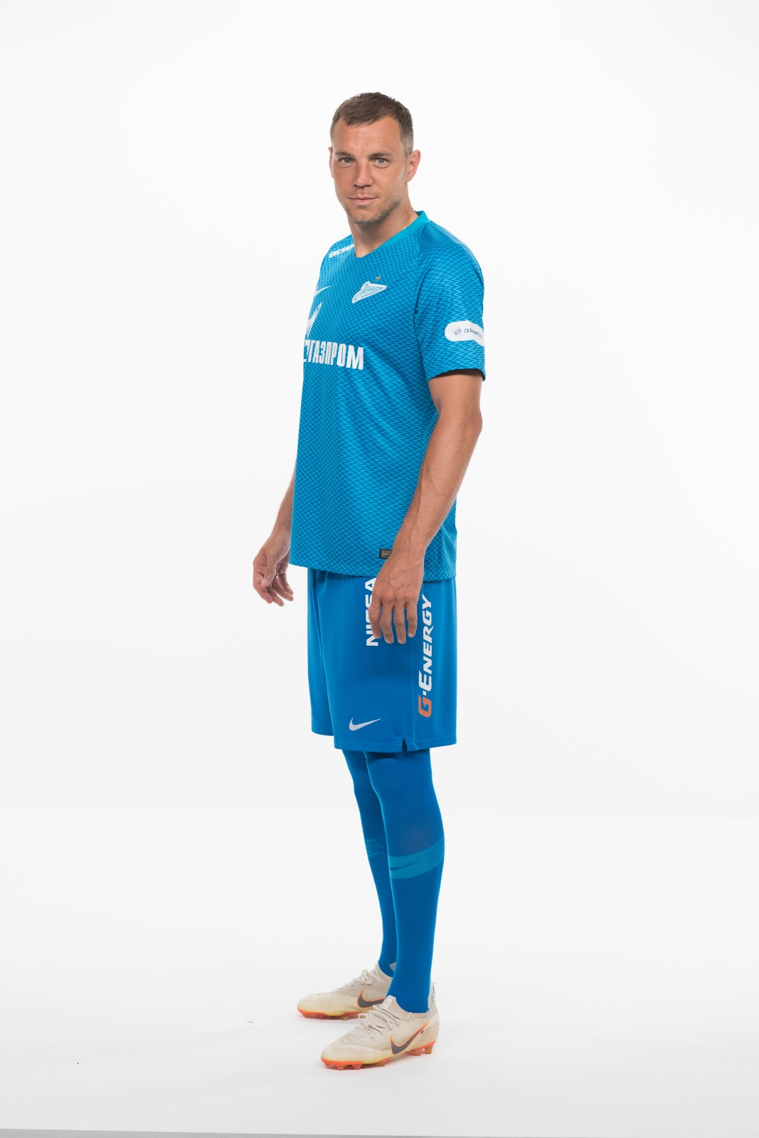 Фотосессия футболистов и тренеров основного состава ФК «Зенит» сезона 2018/19