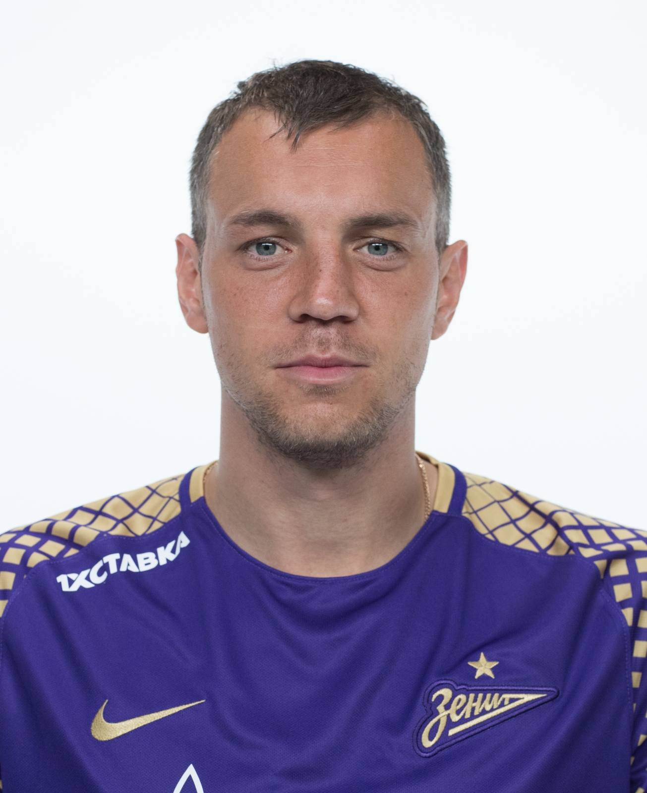 Фотосессия футболистов и тренеров основного состава ФК «Зенит» сезона 2018/19