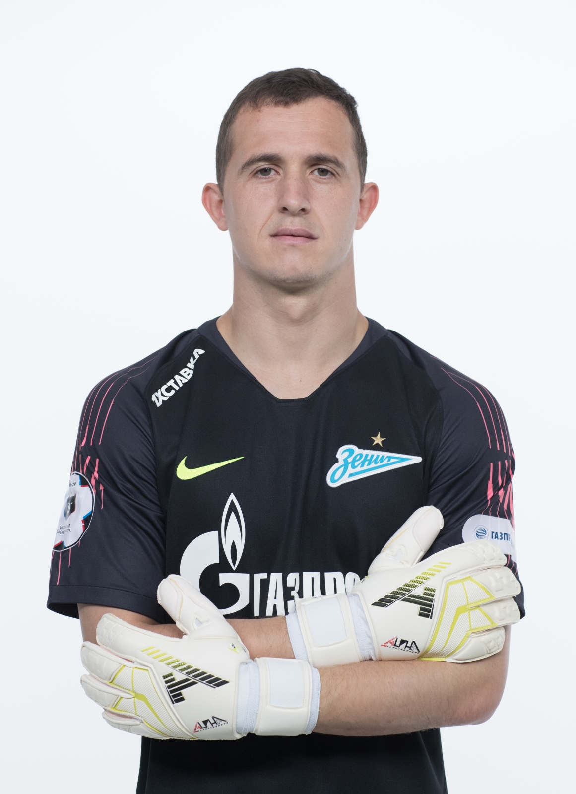 Фотосессия футболистов и тренеров основного состава ФК «Зенит» сезона 2018/19