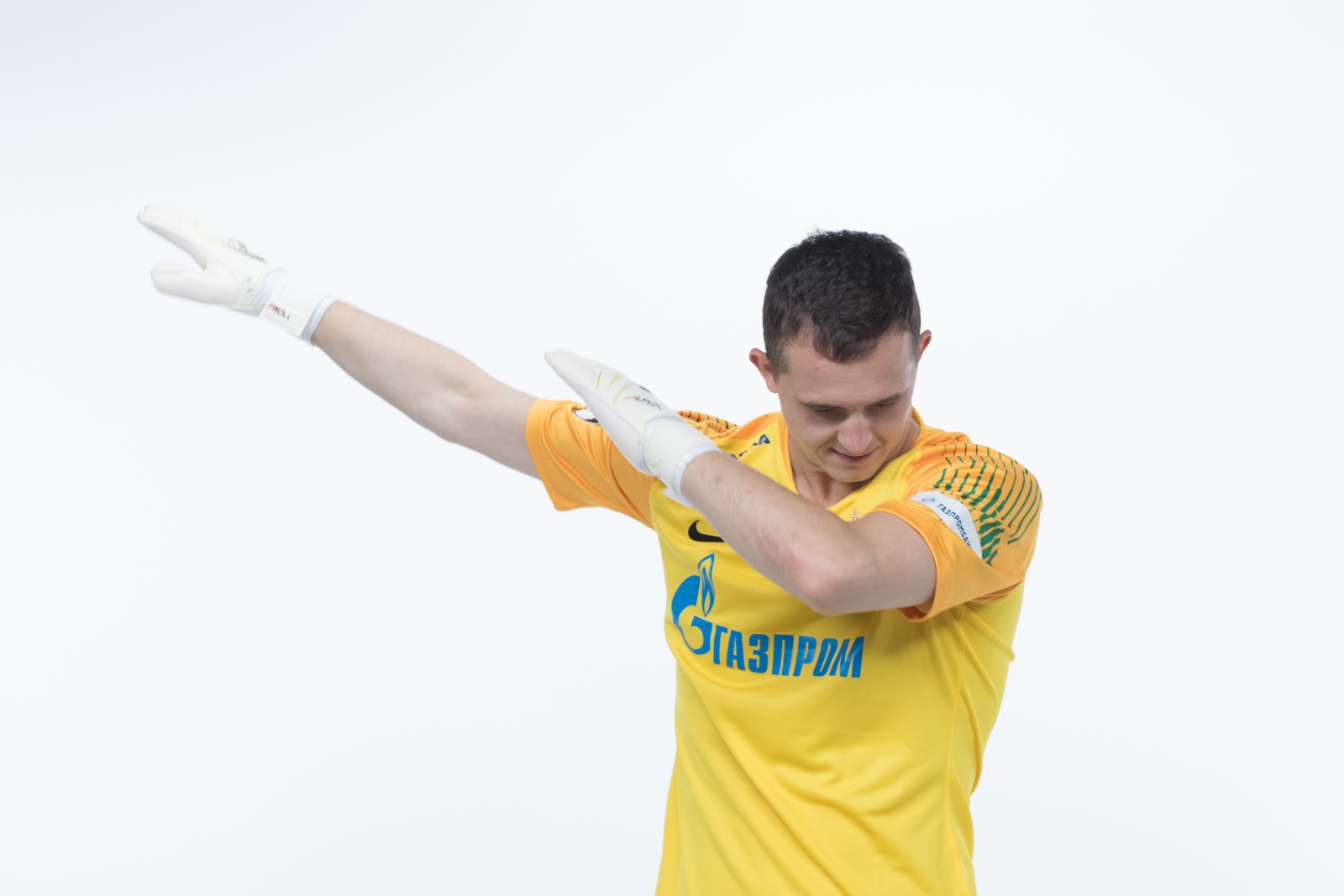 Фотосессия футболистов и тренеров основного состава ФК «Зенит» сезона 2018/19