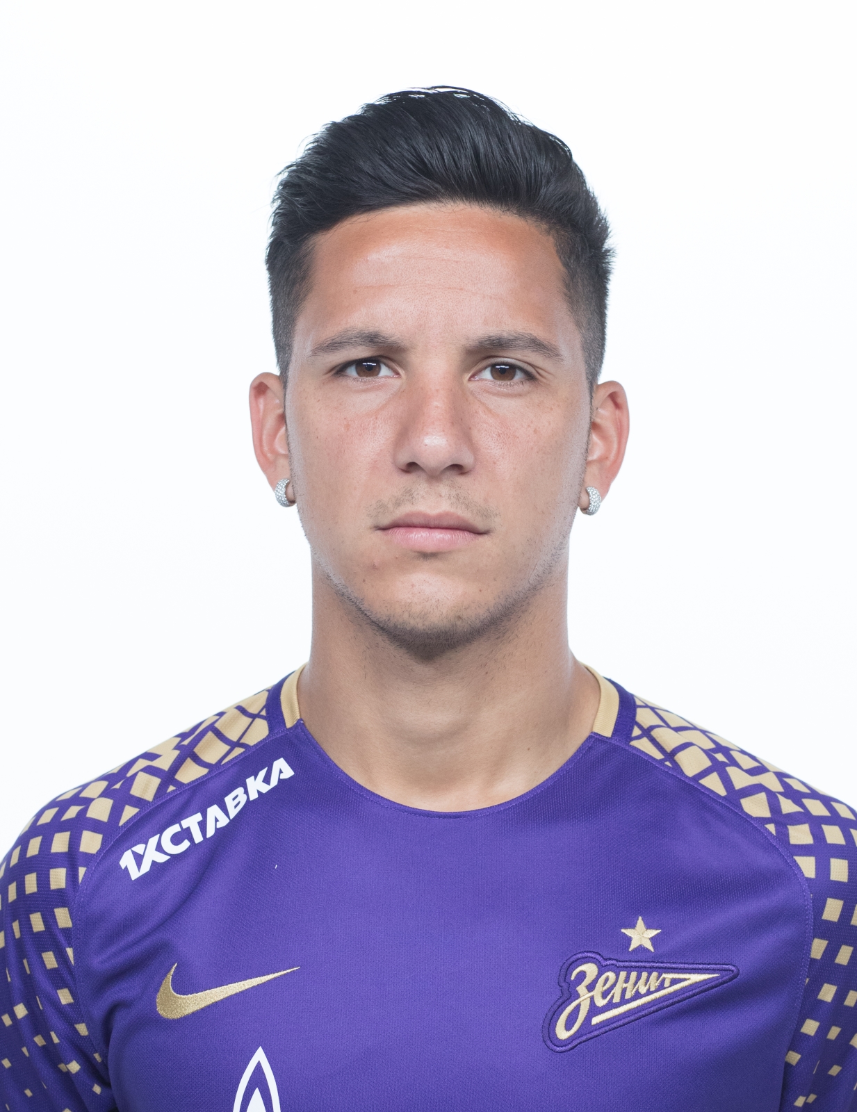 Фотосессия футболистов и тренеров основного состава ФК «Зенит» сезона 2018/19