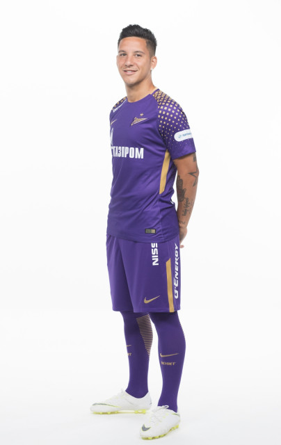 Фотосессия футболистов и тренеров основного состава ФК «Зенит» сезона 2018/19