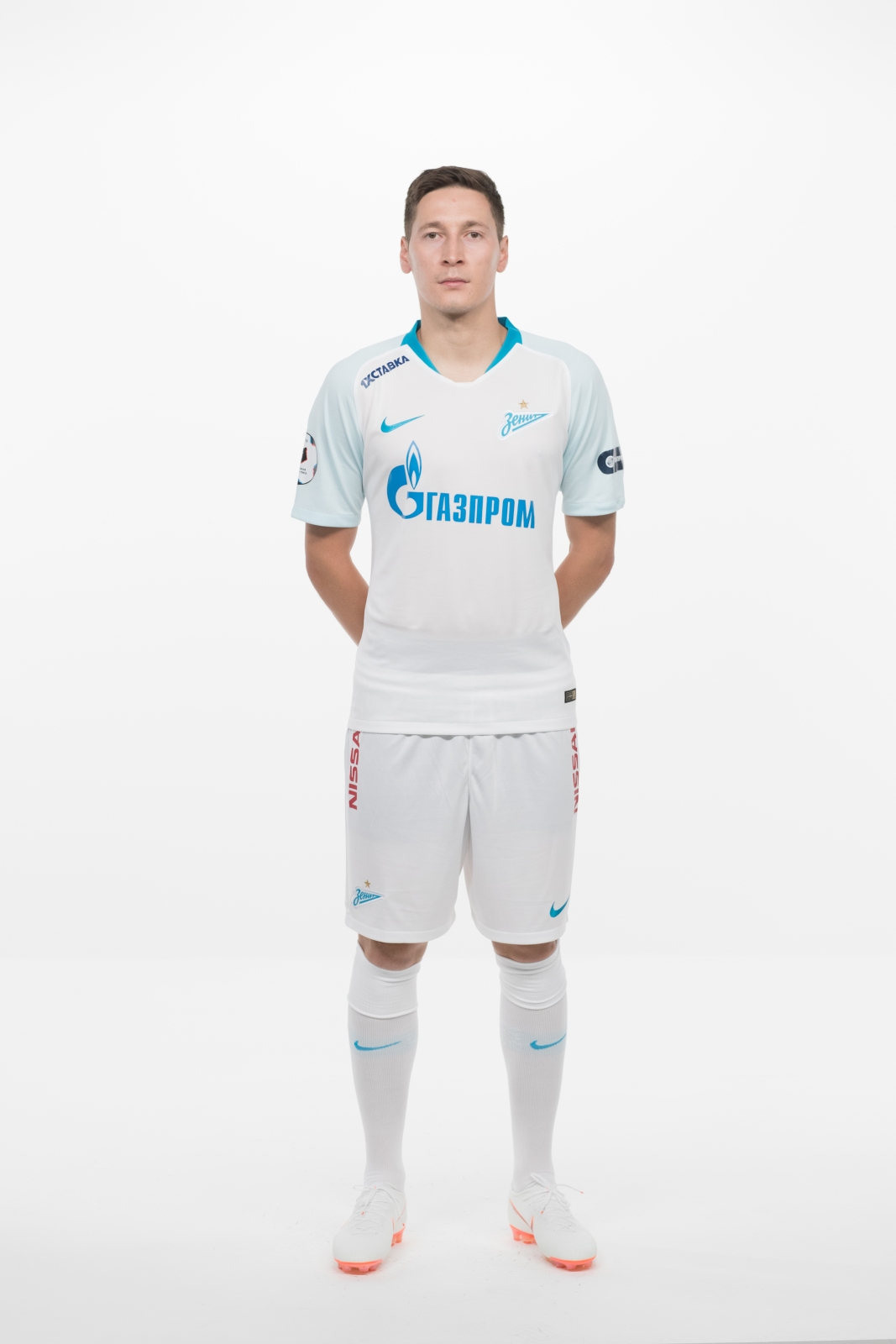 Фотосессия футболистов и тренеров основного состава ФК «Зенит» сезона 2018/19