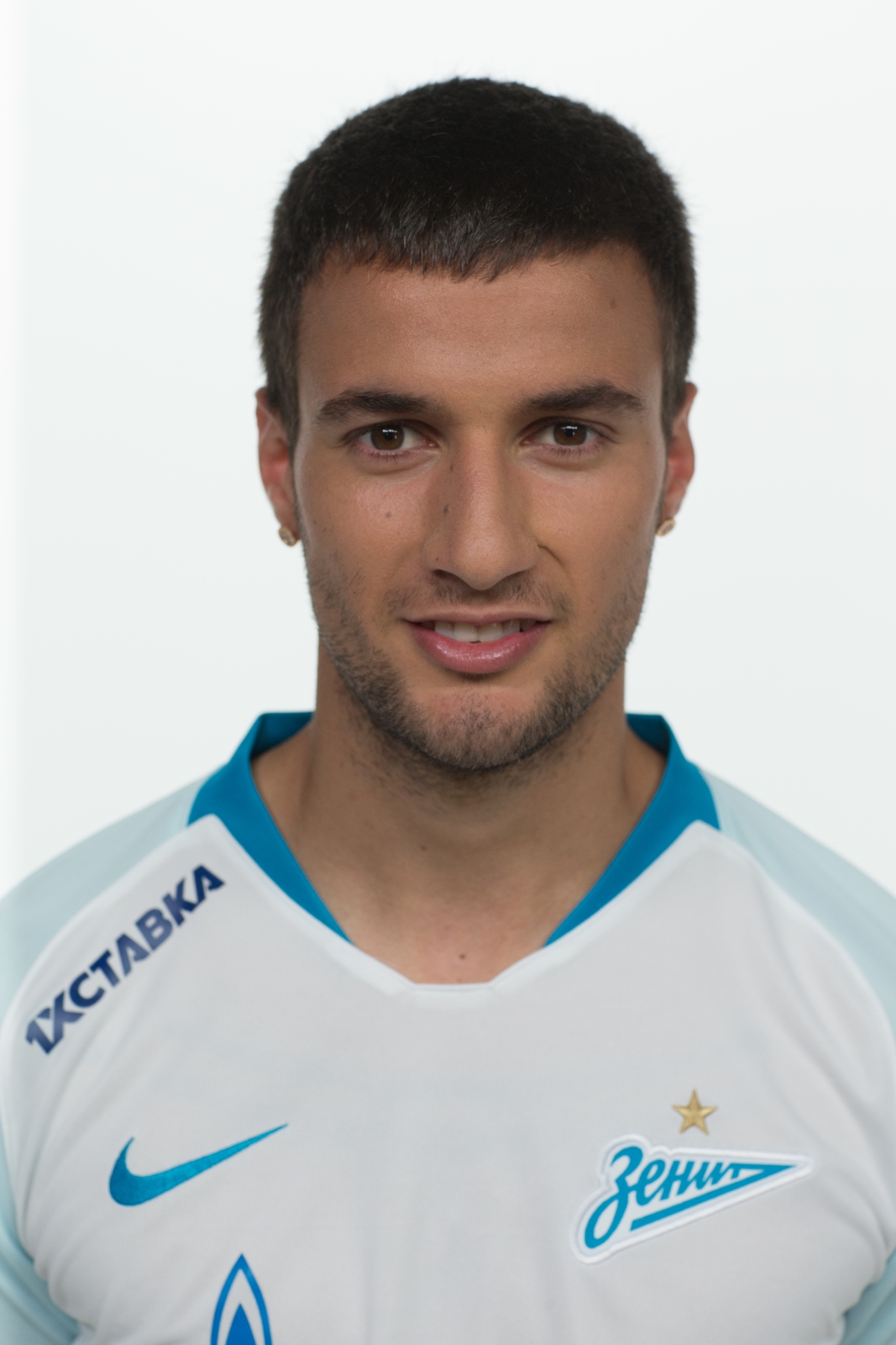 Фотосессия футболистов и тренеров основного состава ФК «Зенит» сезона 2018/19