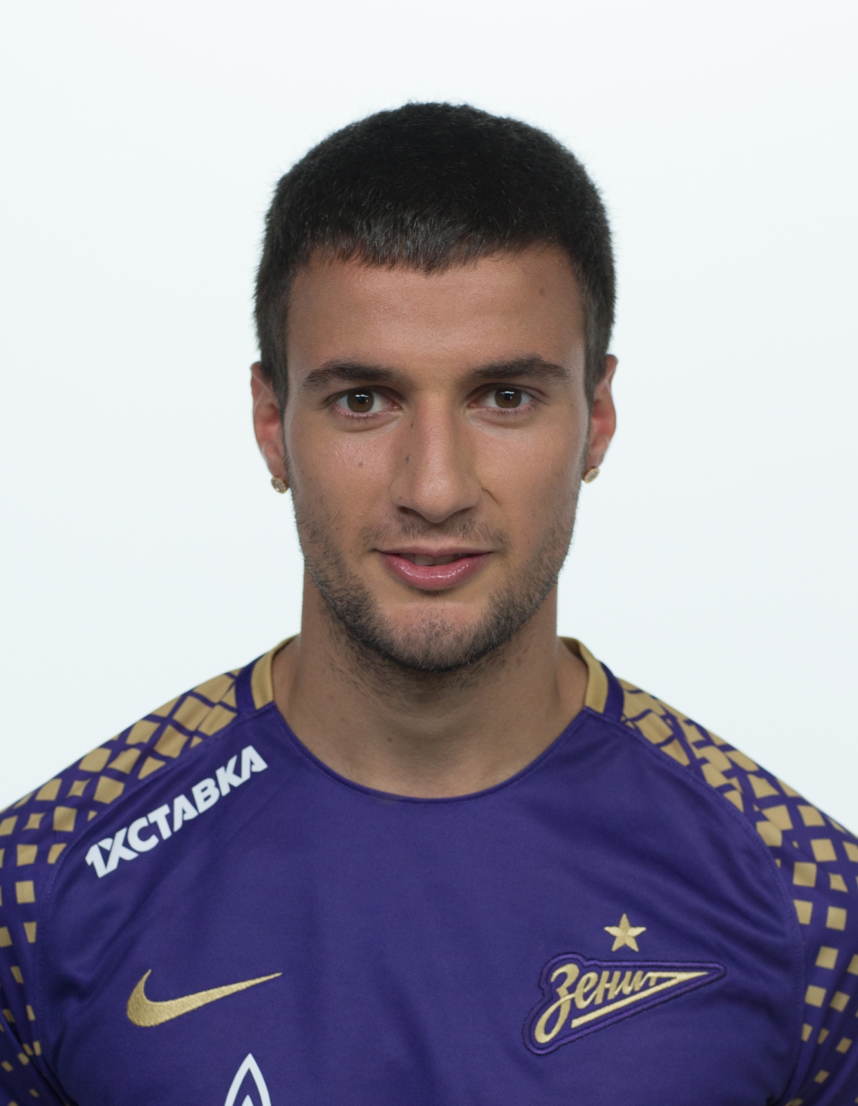 Фотосессия футболистов и тренеров основного состава ФК «Зенит» сезона 2018/19