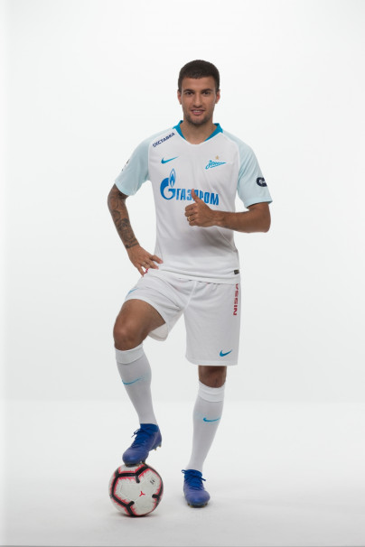 Фотосессия футболистов и тренеров основного состава ФК «Зенит» сезона 2018/19