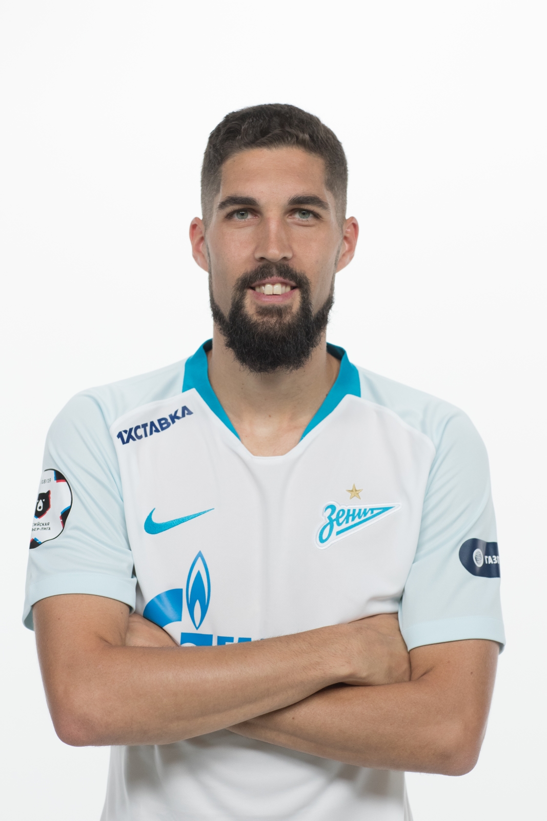 Фотосессия футболистов и тренеров основного состава ФК «Зенит» сезона 2018/19