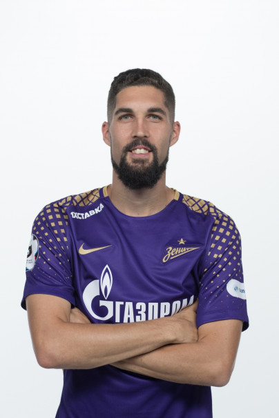 Фотосессия футболистов и тренеров основного состава ФК «Зенит» сезона 2018/19