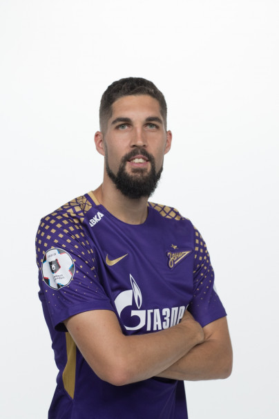 Фотосессия футболистов и тренеров основного состава ФК «Зенит» сезона 2018/19